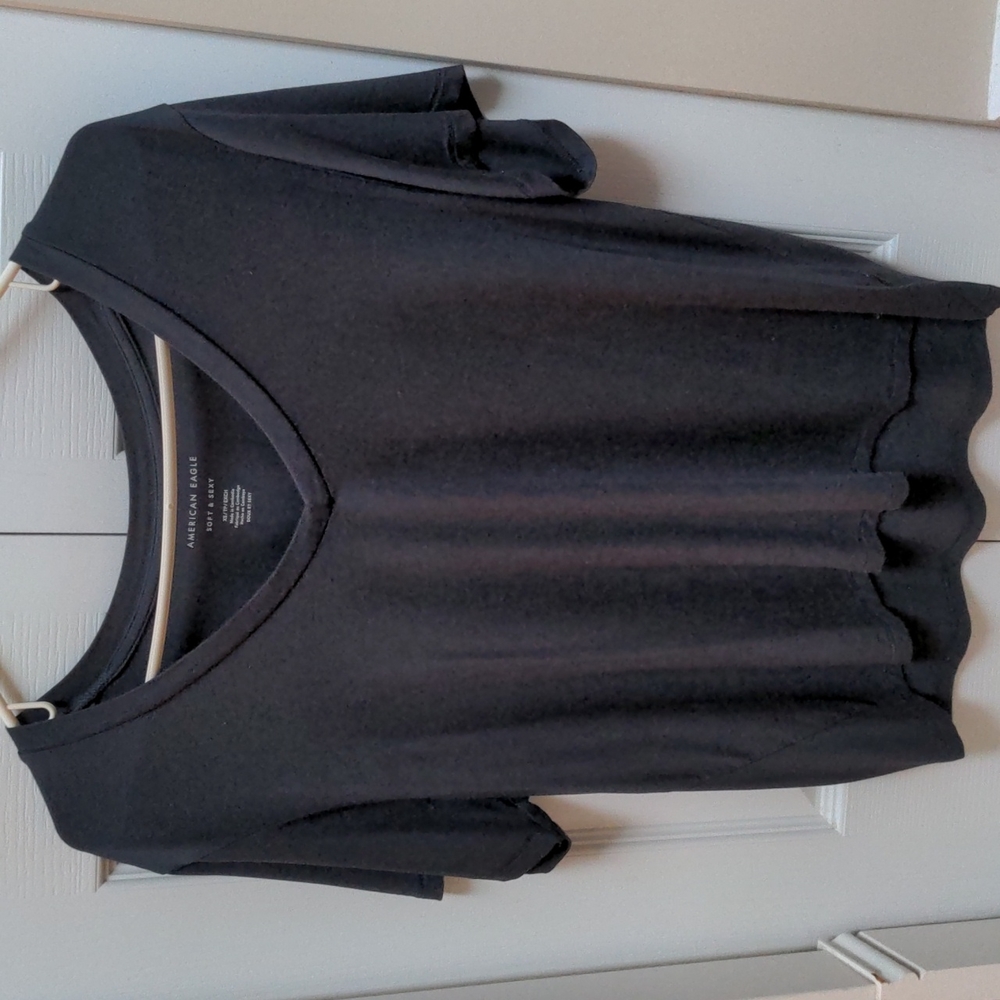 AE Oversized Soft & Sexy V-neck T